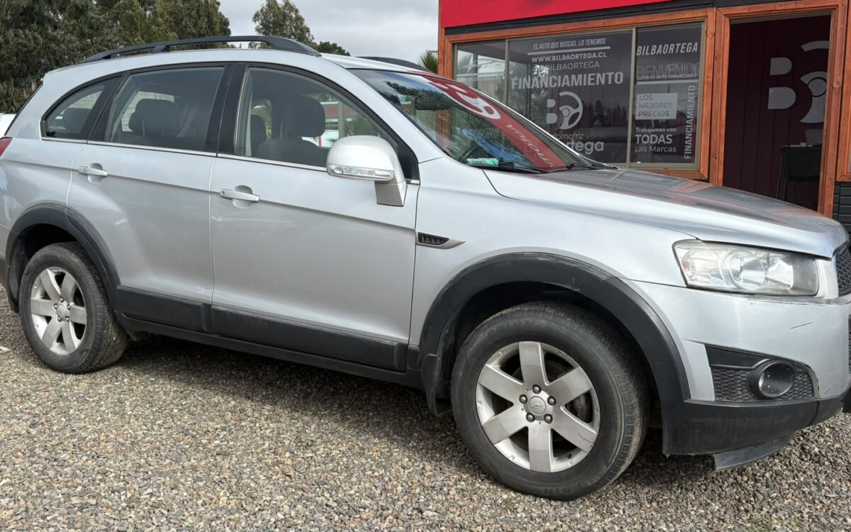Chevrolet Captiva — foto 9 de 14