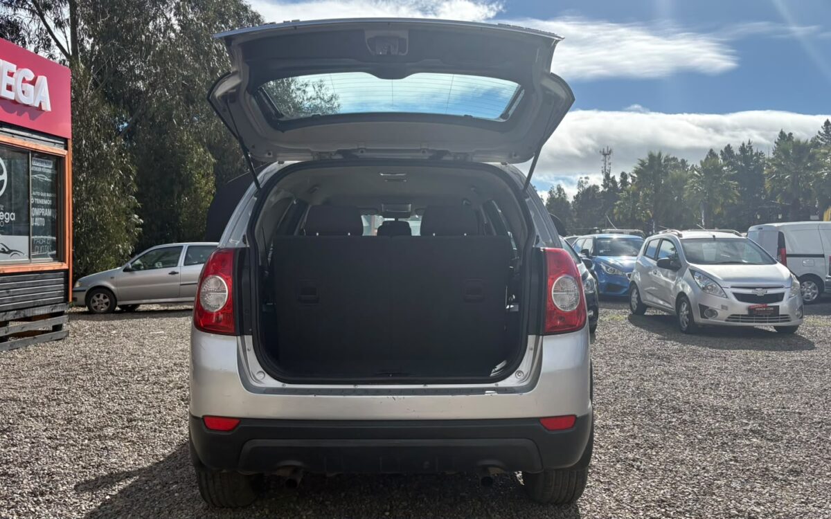 Chevrolet Captiva — foto 6 de 14