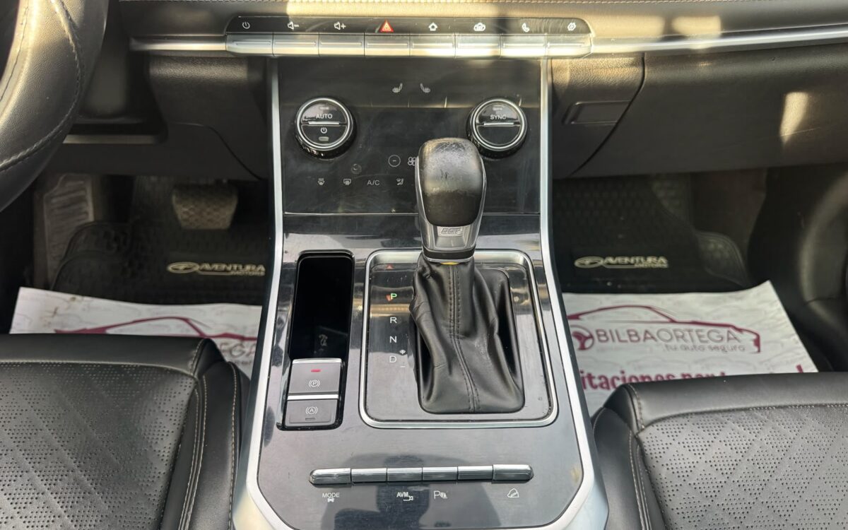 Chery Tiggo 8 — foto 15 de 21