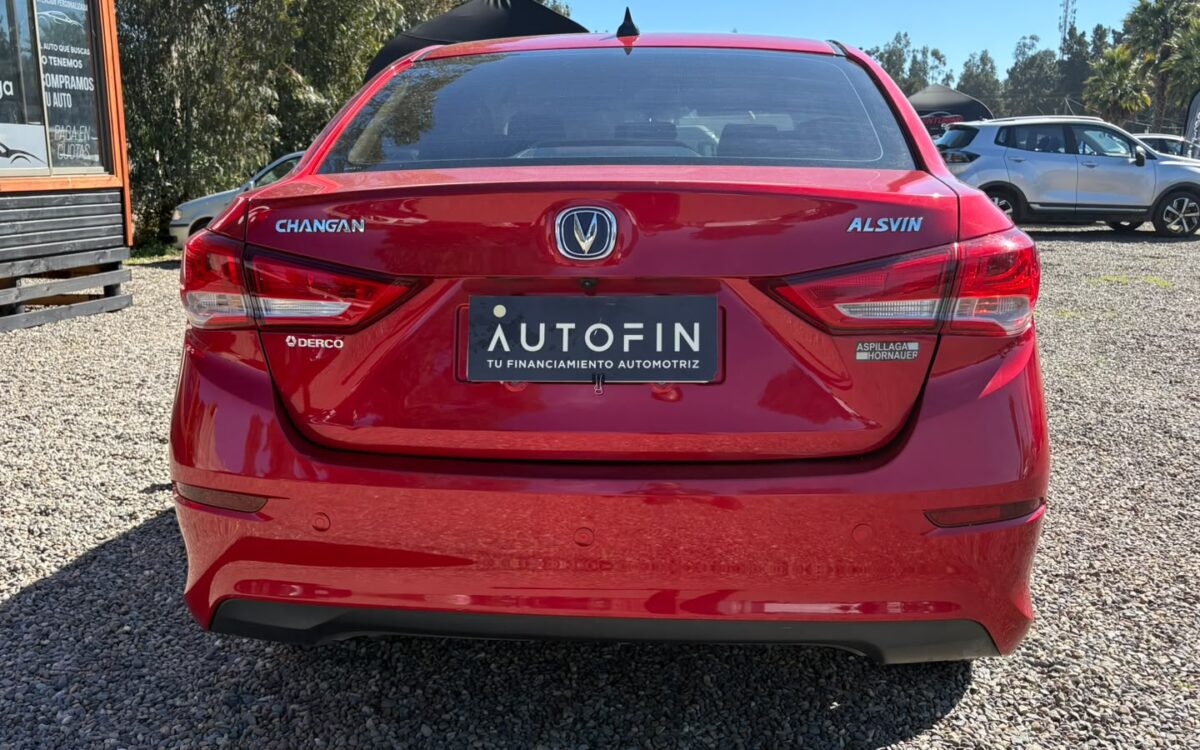 Changan Alsvin — foto 4 de 13