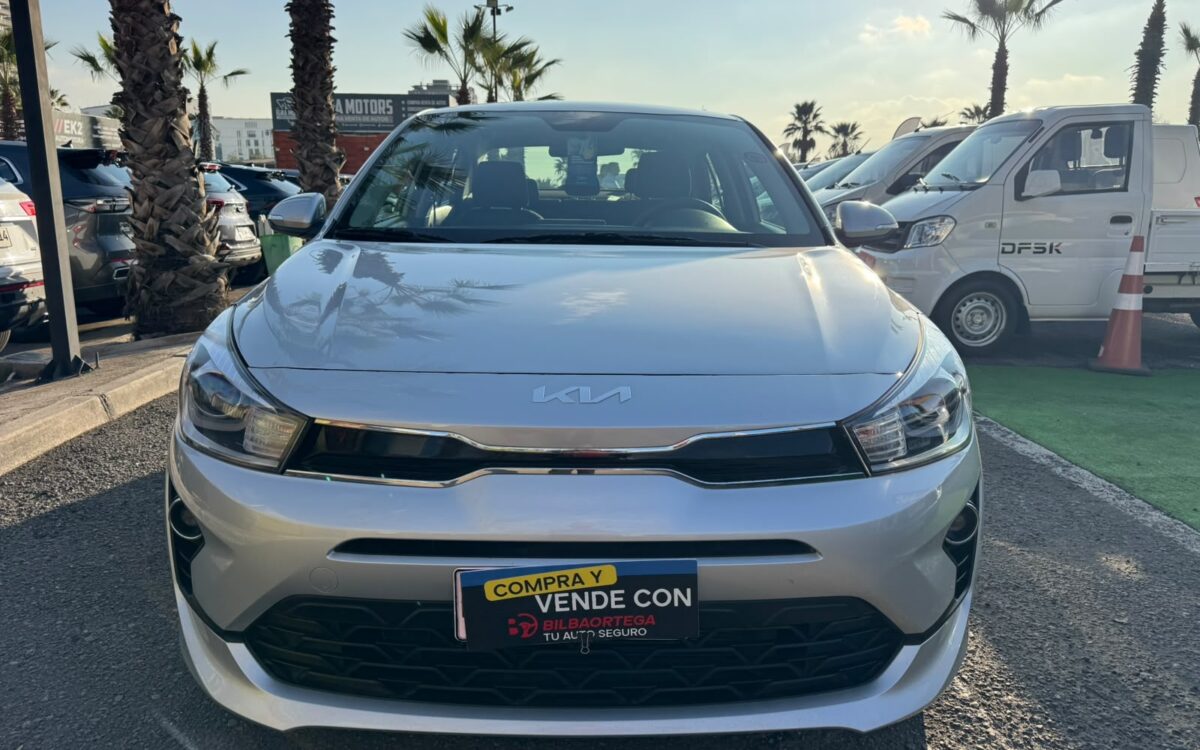 KIA Rio4